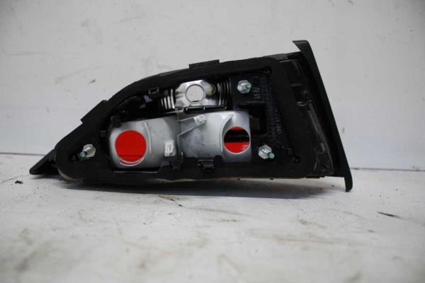 FEU ARRIERE DROIT AUDI A3 BERLINE - Vue 2